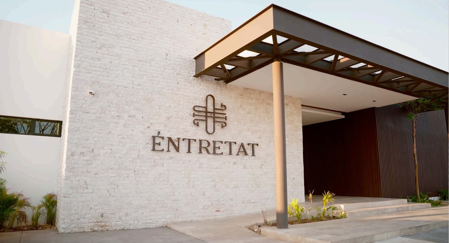 Éntretat Residencial