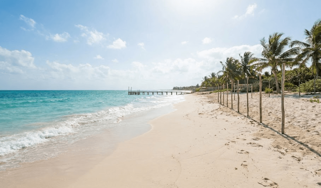 TERRENOS FRENTE AL MAR EN CHICXULUB ALTA PLUSVALIA Y LUJO