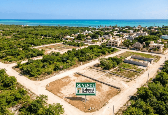 Terrenos en Telchac Pueblo: Inversión Segura Cerca del Mar