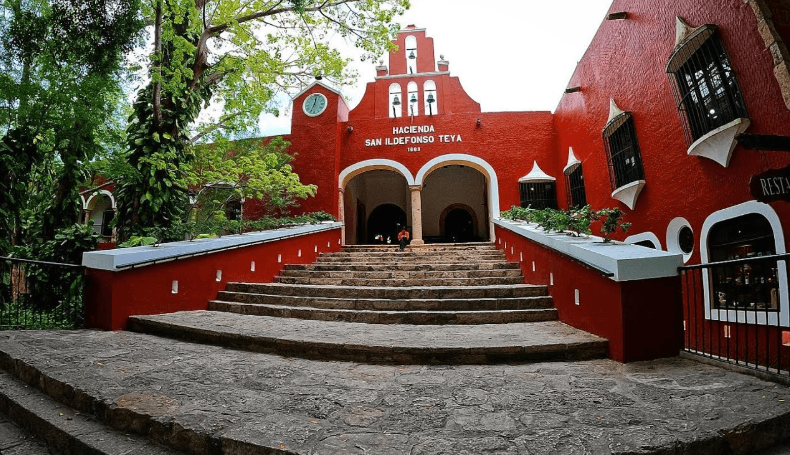 Hacienda Teya: Joya del Patrimonio Cultural y Gastronomico
