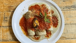 Papadzules: El Manjar Maya que Conquista la Cocina Yucateca