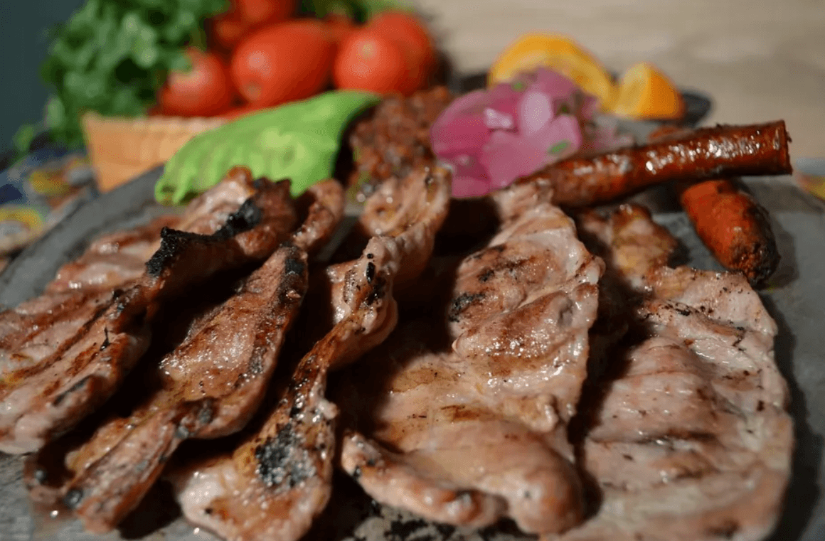 Guia completa sobre el Poc Chuc platillo tradicional de Yucatan