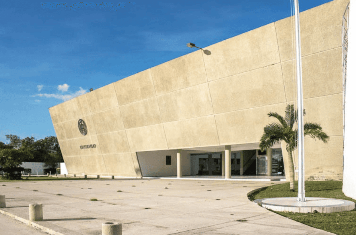 Universidad Modelo Guia completa para futuros estudiantes