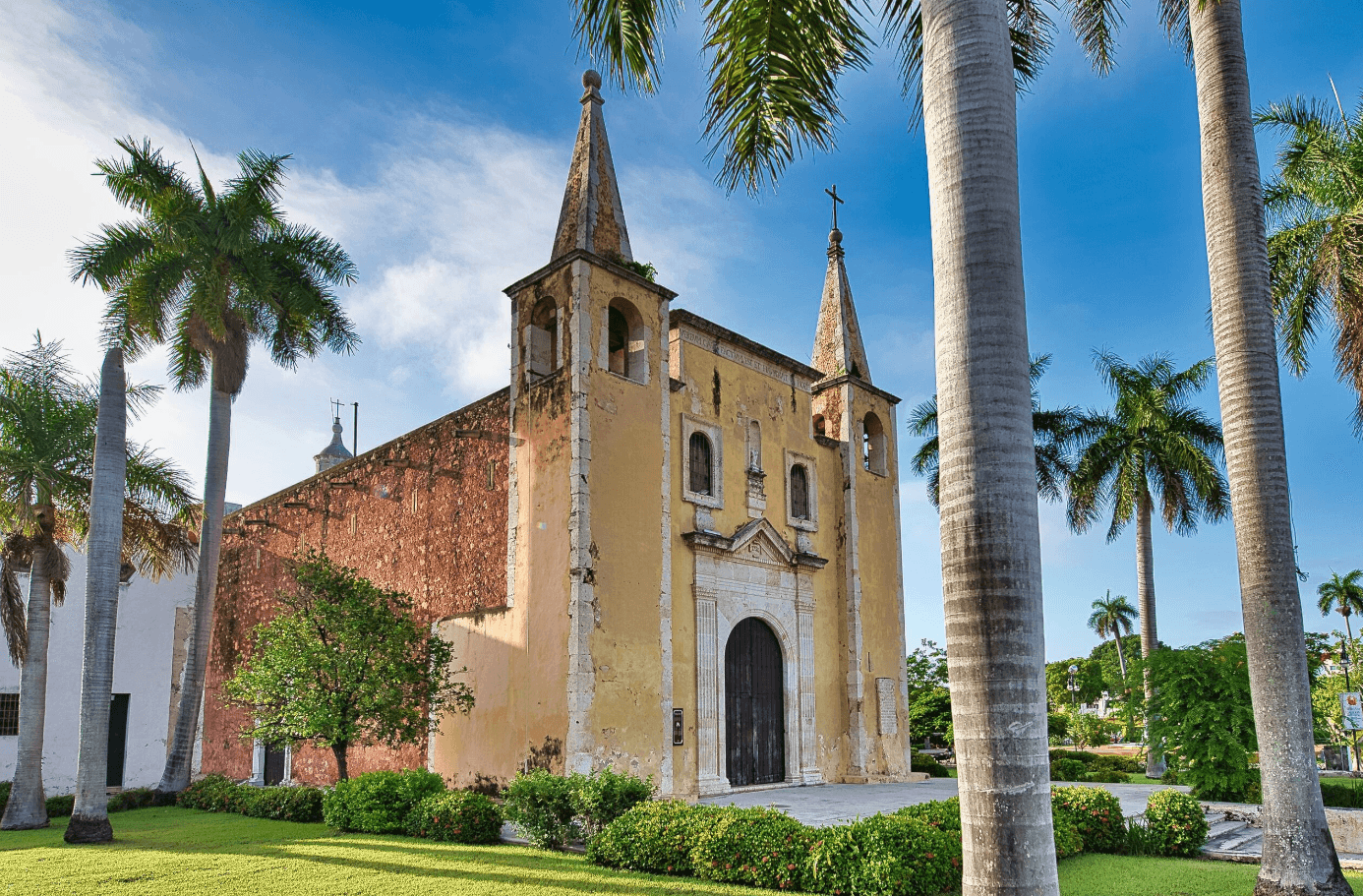 Guia completa para visitar la Iglesia de Santa Ana en Merida
