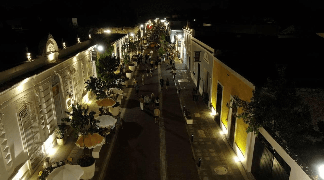 Corredor Gastronomico Merida: Tu Inversion Ideal en la Calle 47